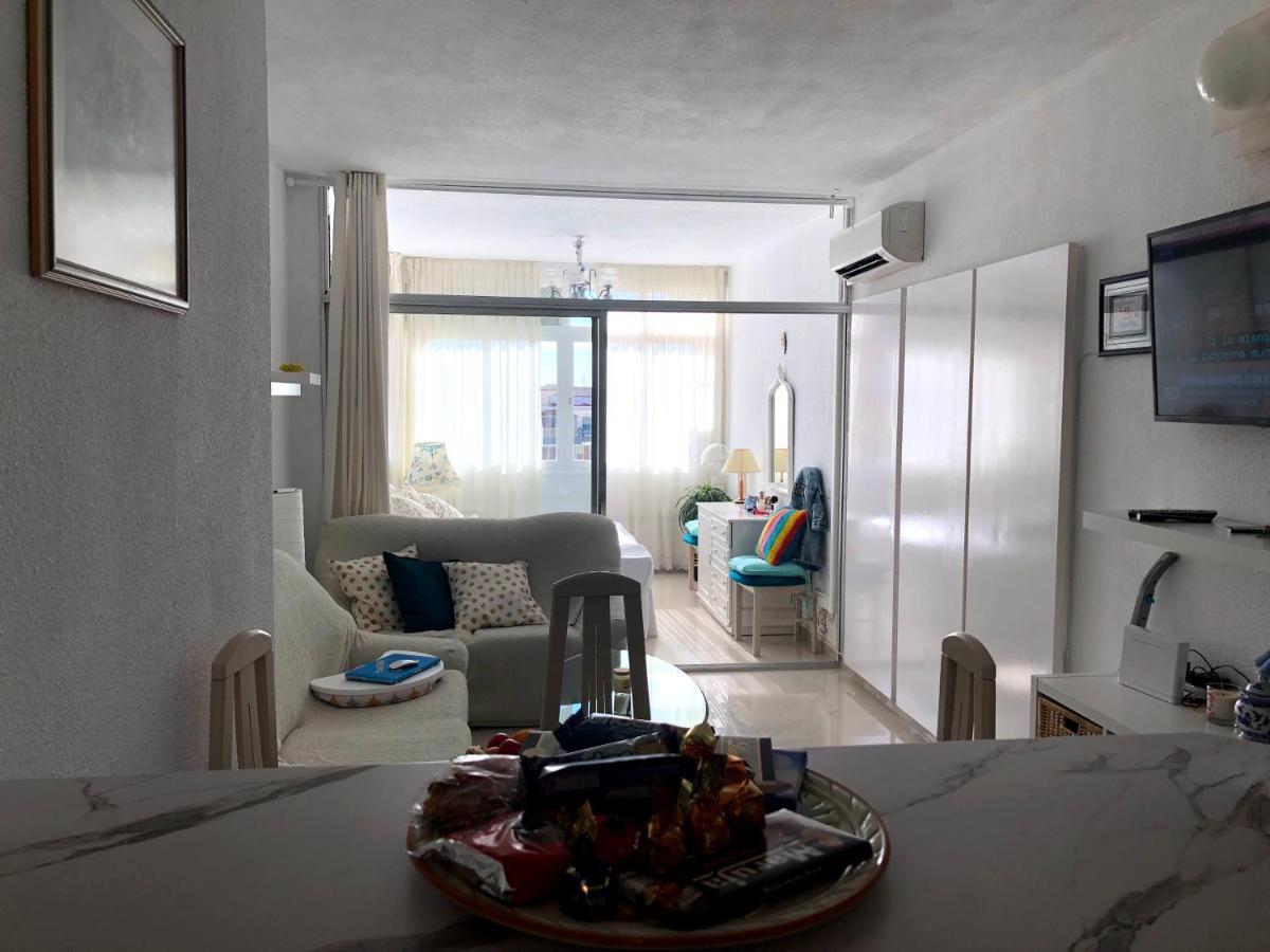 Home Away In The Heart Of Town Torremolinos Exterior photo
