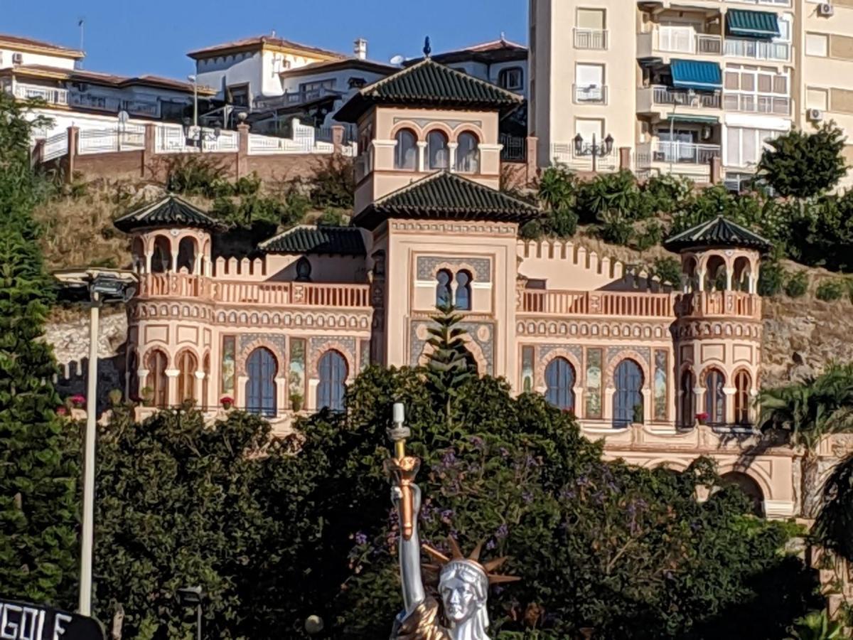 Home Away In The Heart Of Town Torremolinos Exterior photo