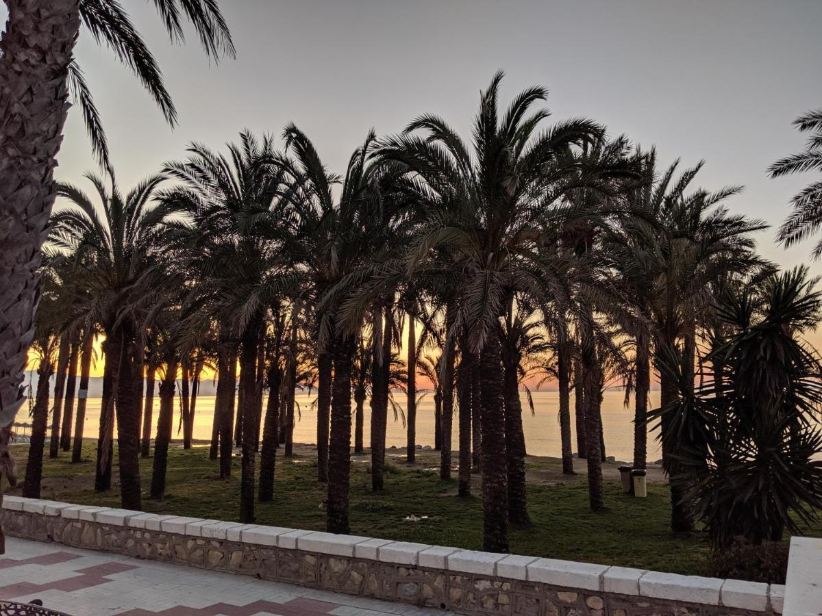 Home Away In The Heart Of Town Torremolinos Exterior photo